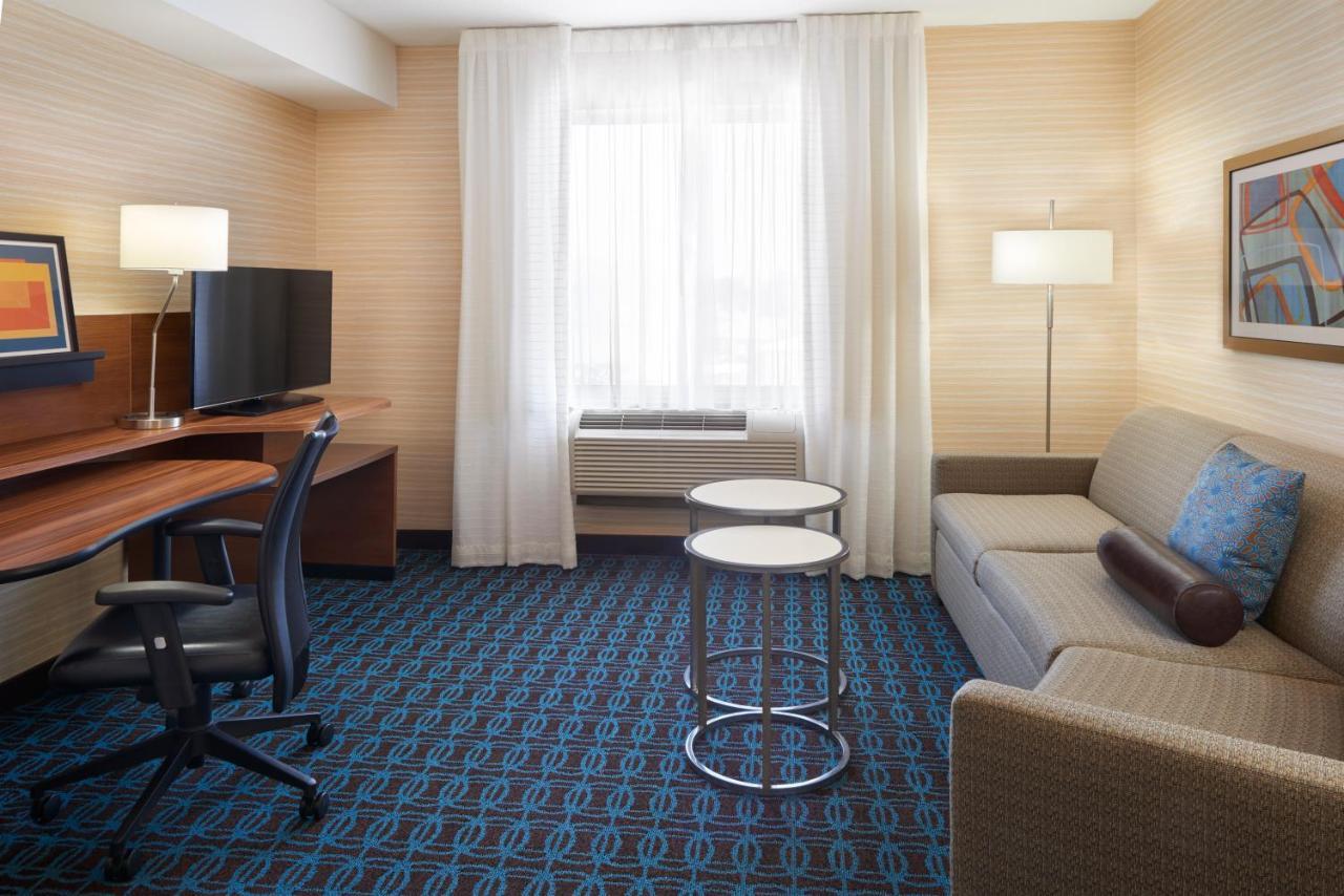 Fairfield Inn & Suites By Marriott בארי מראה חיצוני תמונה
